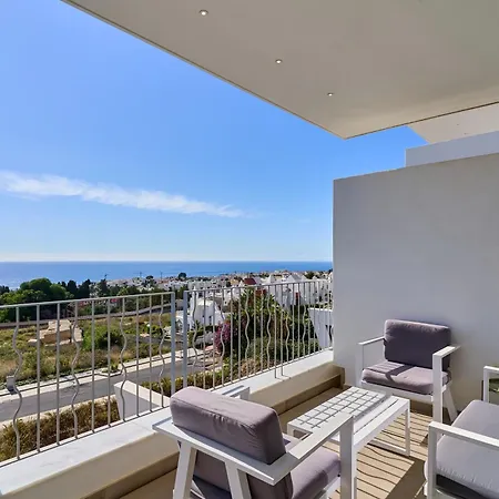 Luxury Panoramica Villa *